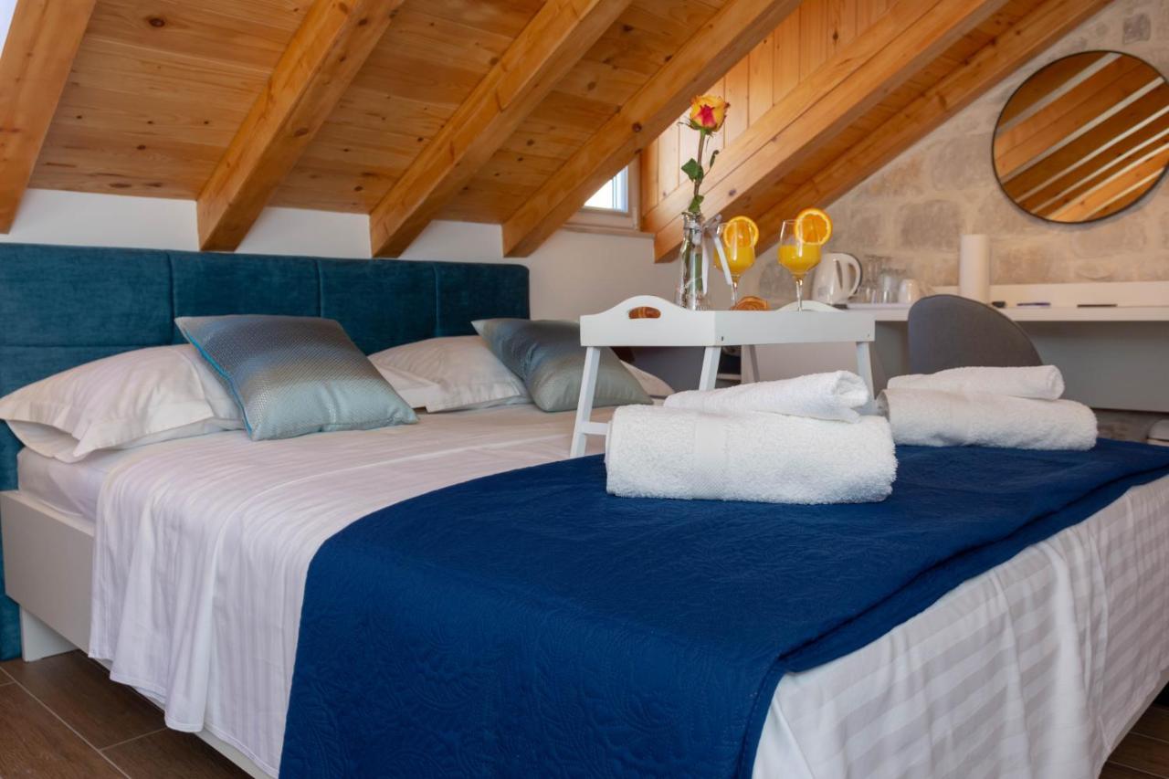 Luxury Rooms Rustic Chic Split Exterior foto
